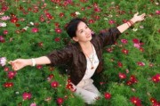 花丛图片大全_如何拍出花海氛围感