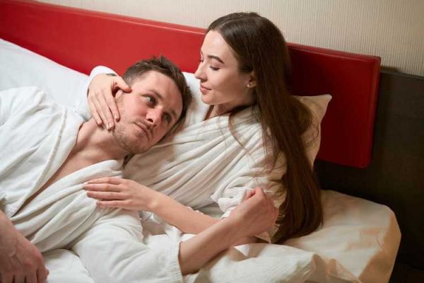 梦到老公前妻是什么意思_如何化解梦境焦虑