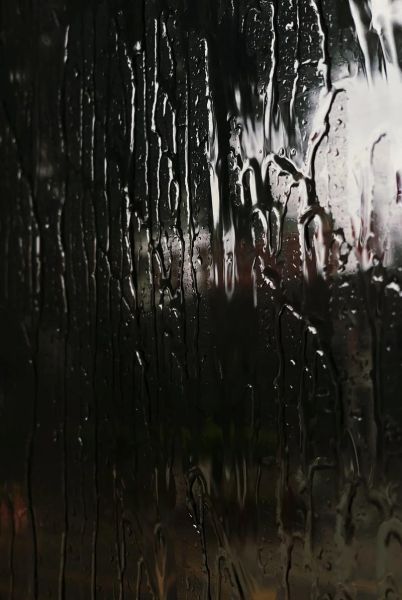 下雨的图片大全_如何拍摄雨中意境