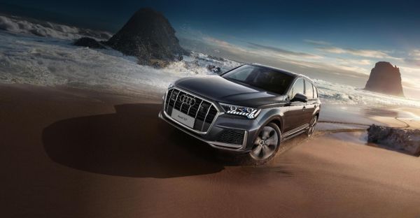 奥迪Q7高清壁纸哪里下载_奥迪Q7外观颜色有几种