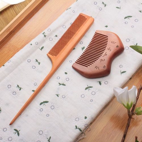 木梳图片大全_如何挑选适合自己的木梳