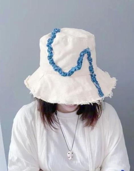 梦到买帽子是什么意思_梦见买帽子预示什么