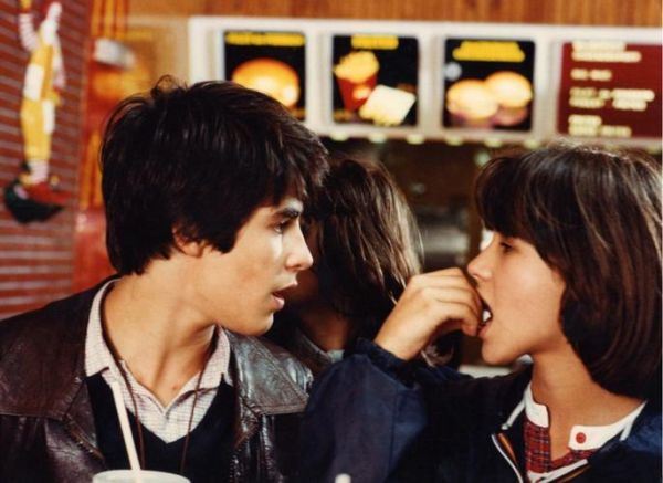 初吻迅雷下载_哪里能看高清完整版