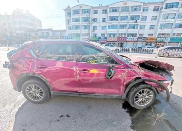 梦到翻车是什么意思_梦见翻车预示什么