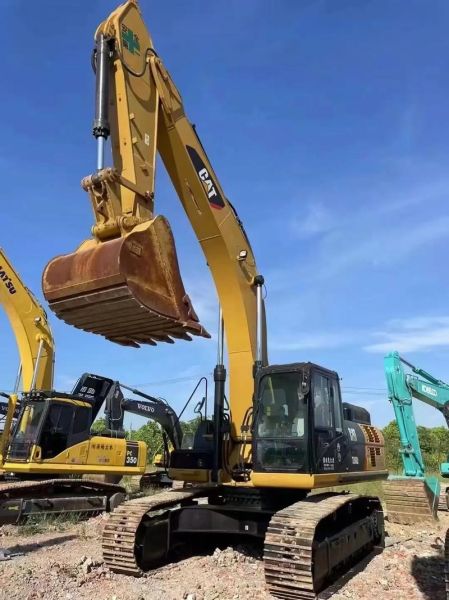 挖掘机图片大全大图_如何挑选高清素材