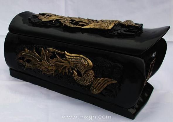 梦到黑色棺材是什么意思_梦到黑色棺材预示什么