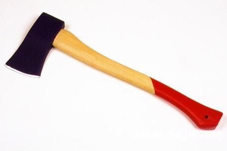 梦到斧子是什么意思_梦到斧子预示什么