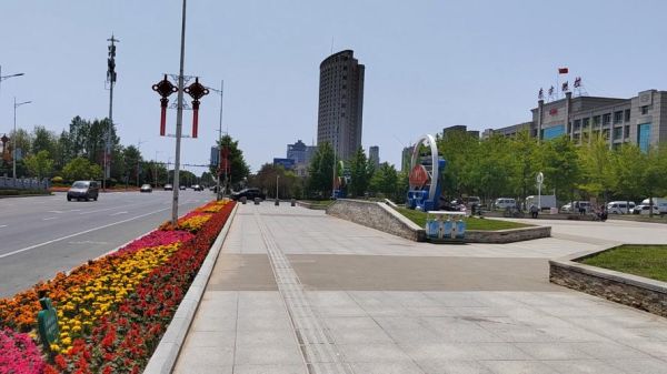 广场图片大全哪里找_广场图片大全怎么拍