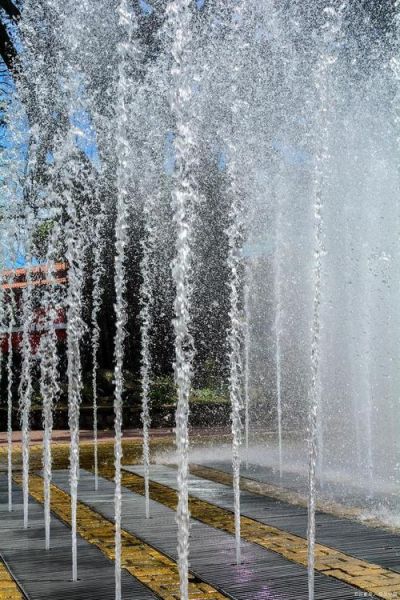 喷泉图片大全_喷泉设计效果图怎么选