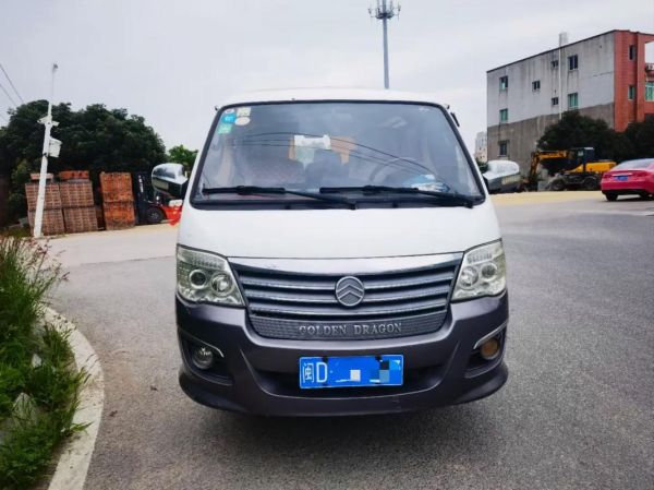 小型客车图片大全大图_小型客车有哪些品牌