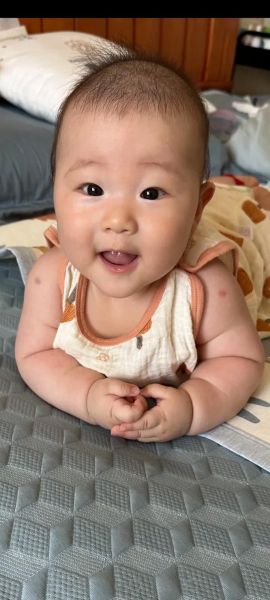 五个月宝宝照片怎么拍_五个月宝宝拍照姿势有哪些