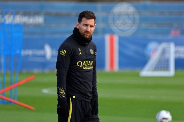 梅西图片大全哪里找_梅西高清壁纸怎么下载