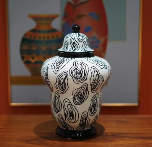 陶瓷花瓶图片大全_如何挑选适合家居的陶瓷花瓶