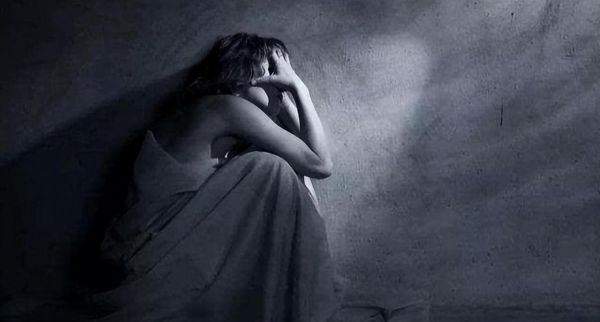 绝望图片大全_为什么看了会难受