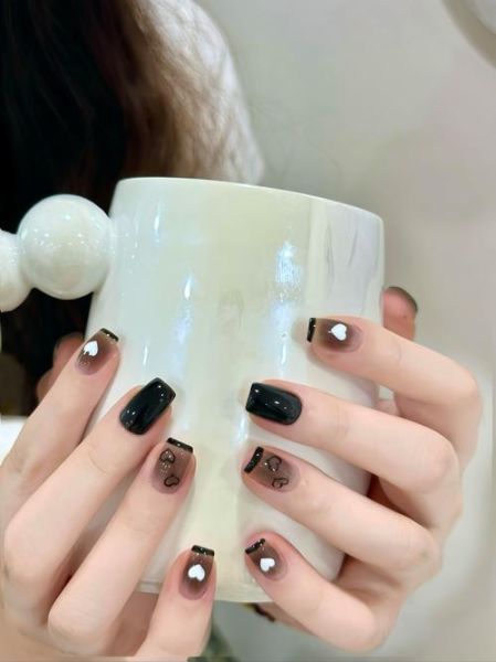 短指甲美甲图片大全_短指甲适合什么款式