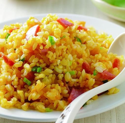 蛋炒饭图片大全_蛋炒饭怎么做才金黄粒粒分明