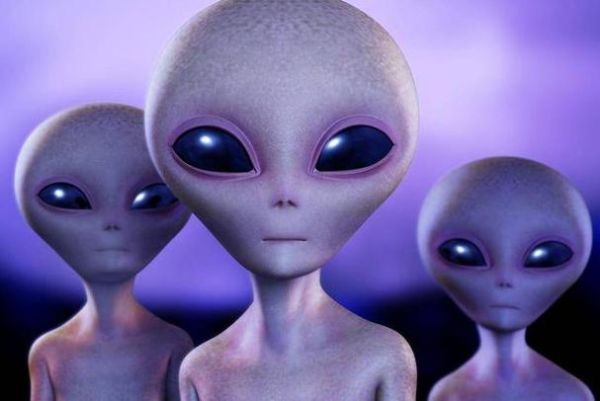 飞碟图片大全_外星人真实照片吗