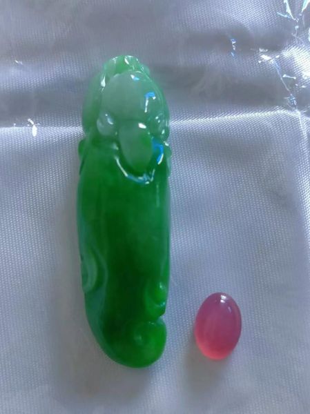 梦到翡翠是什么意思_梦到翡翠预示什么