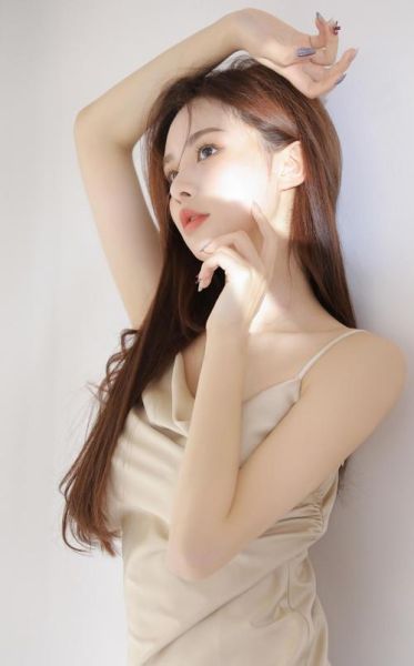 美女图片大全集哪里找_如何免费下载高清图