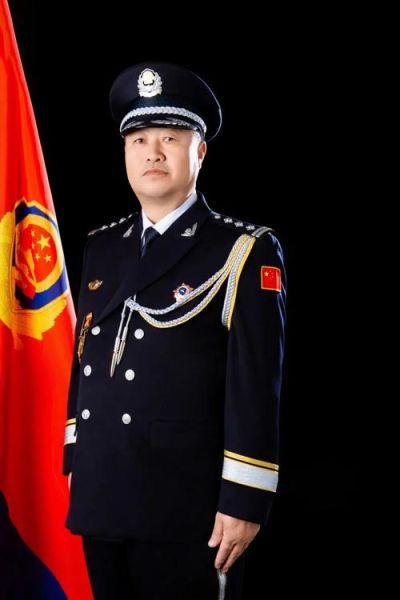 警察图片大全高清_警察图片素材哪里找