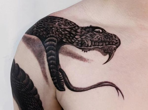 纹身大全图片男_男生纹身图案怎么选