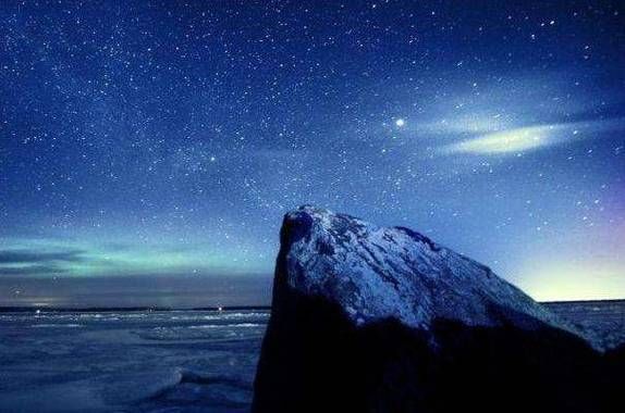 梦到好多死人_周公解梦